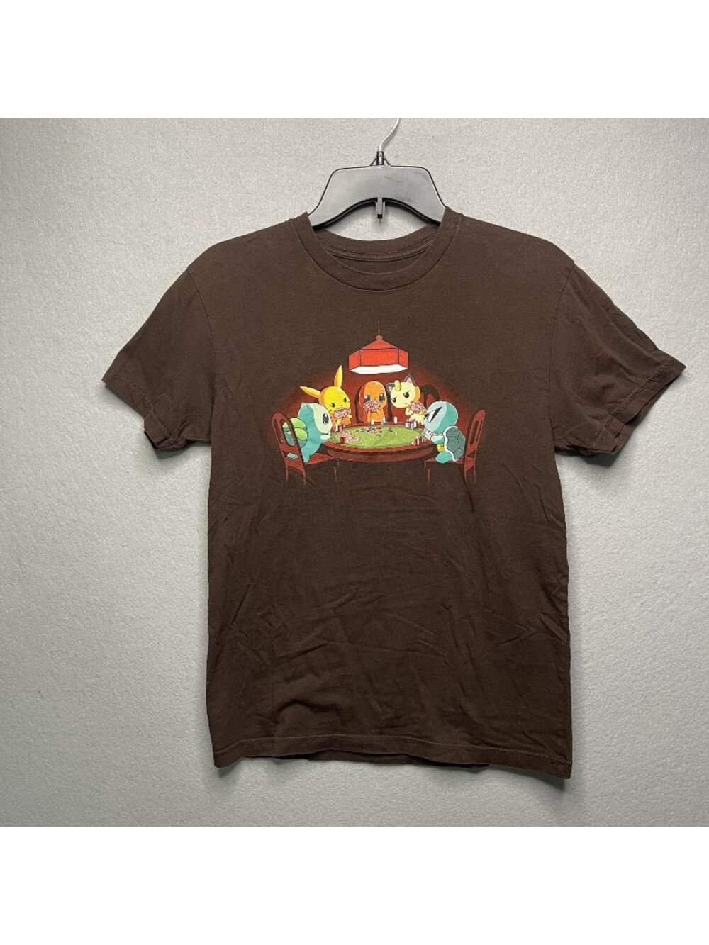 Pokémon Brown Tee Featuring Poker Scene Teeturtle  Size S
